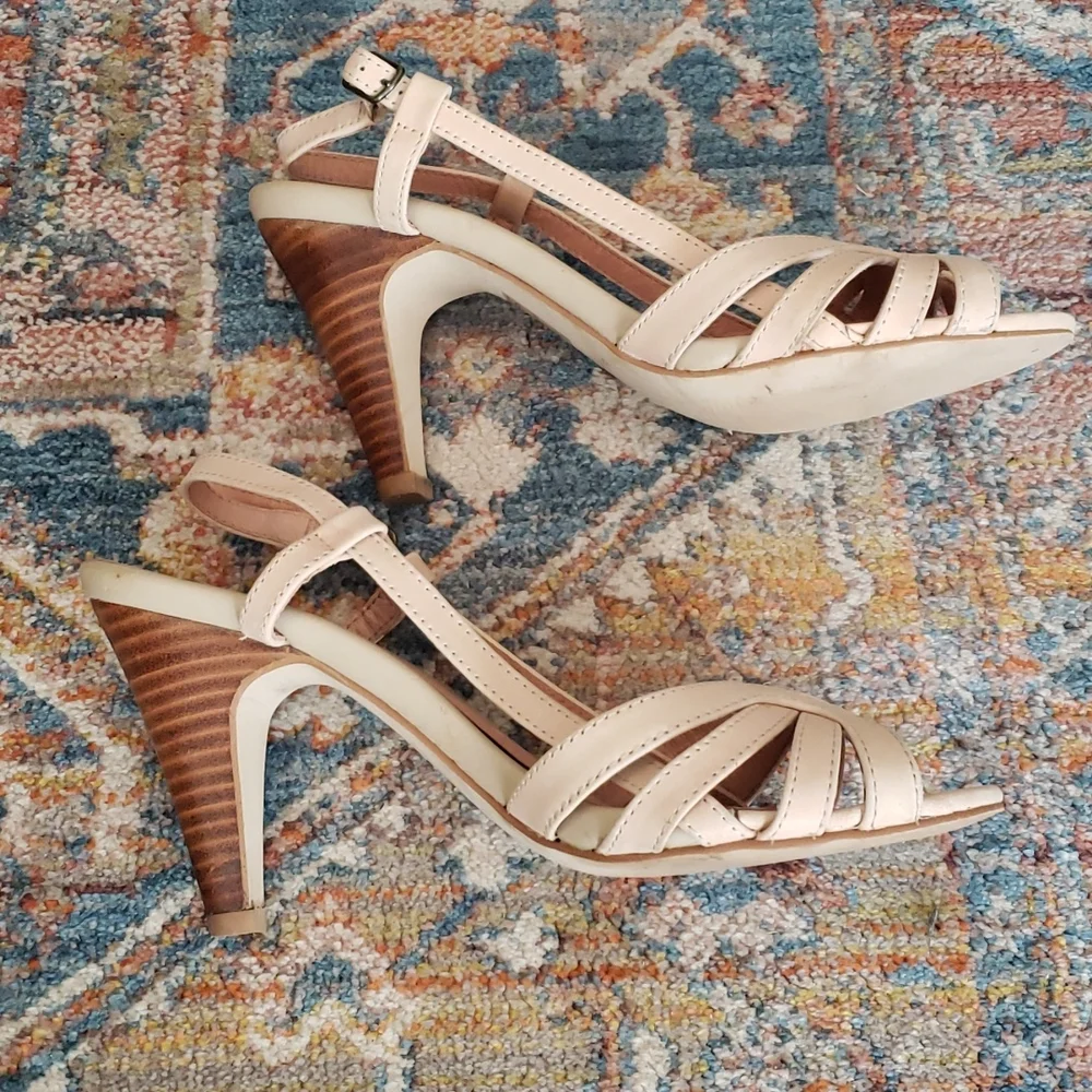 Aldo light cream beige scrappy heel sz 38 EUC - Picture 3 of 8